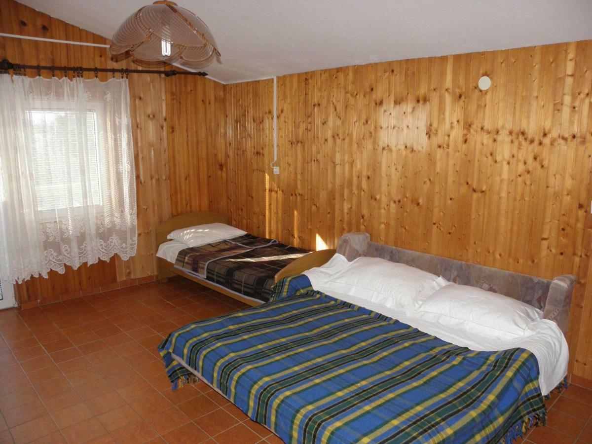 Apartments Fabijan - 50M From Sea Povljana Bagian luar foto